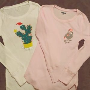 Old Navy Christmas thermal long sleeve tops